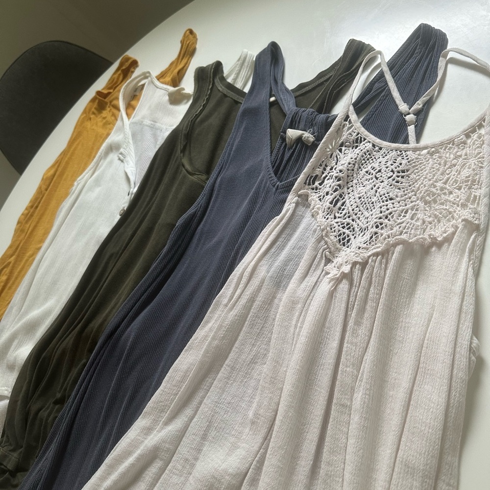 5 Pack Flowy Summer Tank tops! White Crow / Hollister